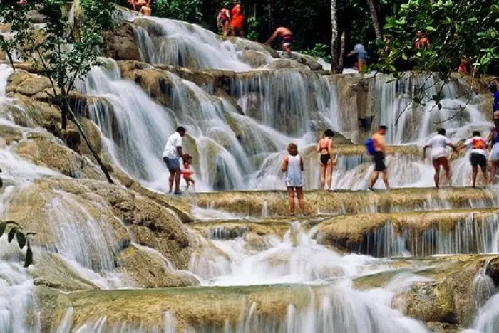 Is Jamaica Safe to travel in 2025? 