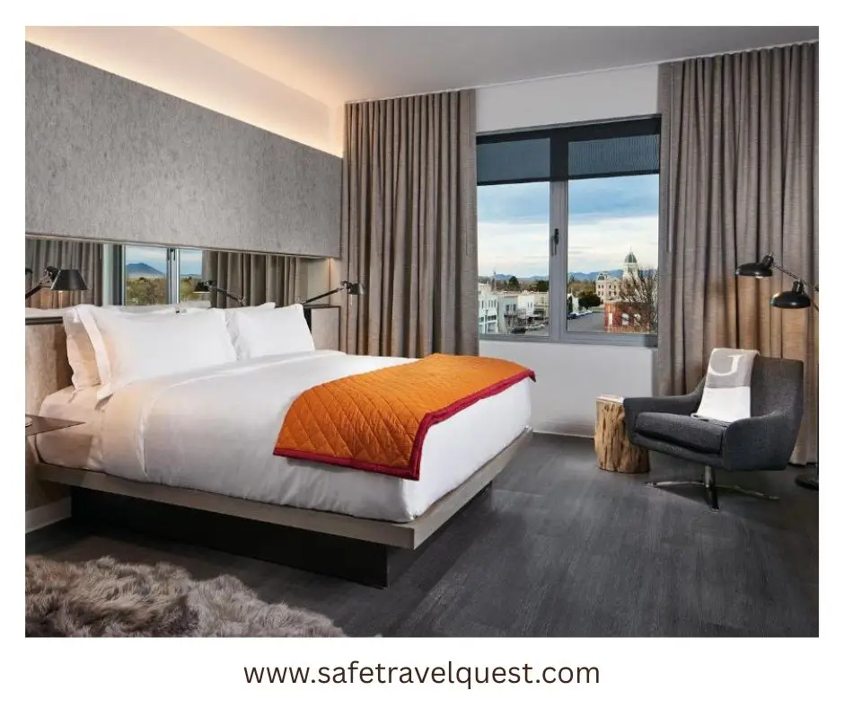 best bars in marfa texas