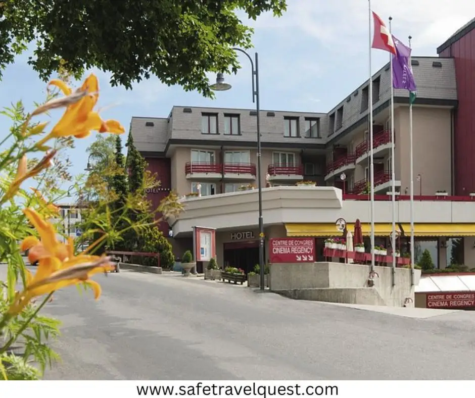 Stay Safely in Alpine